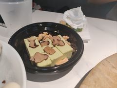 -肆月河豚·新淮扬菜·烤鸭(中关村店)