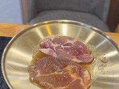 -臻牛烤肉