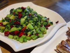 雪里红炒肉末-新疆伏拉沃餐厅(白龙南路店)
