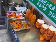 -锅老头铁锅炖•大锅蒸汽海鲜(韩乐坊店)