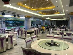 大堂-穆隆斋清真大饭店(串窑街店)