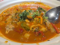 -魏铭鱼头捞饭(晋阳路店)