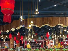 -老滇山寨•云南特色菜•地方菜•民族风情歌舞表演(金碧店)