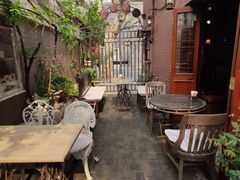 -古董花园(思南路42弄小区店)