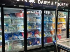 面包甜点陈列柜-盒马鲜生(乐成店)