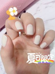 -吉吉靓甲美睫