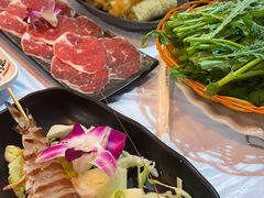 -鲜入围煮花胶鸡海鲜火锅