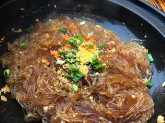 -富正毅三下锅·湘西韵味(天门山索道店)
