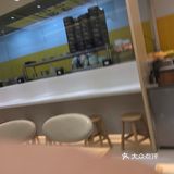 凯丹广场看到的孩子要吃，本来要了27的套餐