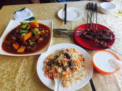 -维吾尔餐厅(宜山路店)