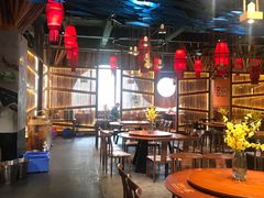 大堂-老滇山寨•云南特色菜•地方菜•民族风情歌舞表演(金碧店)