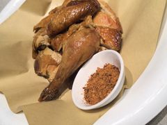 小舍脆皮鸡-简小舍·民间手艺菜(武昌江滩店)