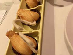 榴莲千丝酥-稻香酒家·34年老字号·港式粤菜(汉街店)