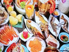 -雍容荟帝王蟹活龙虾展台自助(IFS黑金店)
