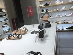 -hotwind热风(丽影广场店)
