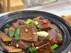 -喜羊羊土菜馆(世纪广场店)
