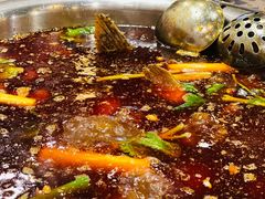 -肖肖酸萝卜鱼火锅(总店)