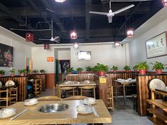 大堂-好口福铜火锅宝鸡特色油泼辣子