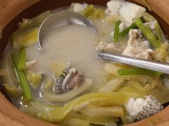 -品香菜馆(旗峰路中侨大厦店)