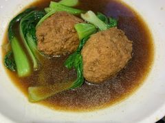 红烧狮子头-怪怪龙虾·来自江苏盱眙(惊驾路店)