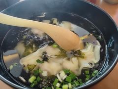 鲜肉小馄饨-舒蔡记生煎菜饭(云南中路店)