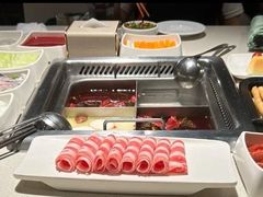 -海底捞火锅鲜切牛肉主题店(长寿路店)