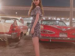 -席娜卡琳火车铁道夜市