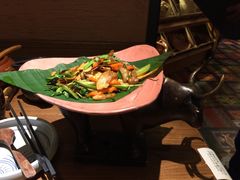 -云海肴·汽锅鸡·云南菜(天山百盛优客店)