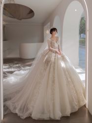 -艾米丽婚纱礼服