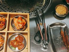 -马路牙子烧烤音乐酒馆(望京店)