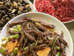 -丹水桥地锅鱼·翘嘴鲌·地方特色全鱼宴(丹江口大坝店)