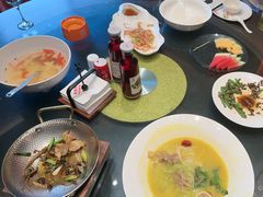 -新天明砂锅鱼头煲