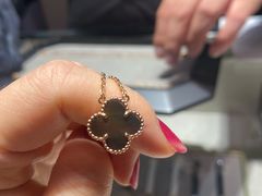 -梵克雅宝(国贸商城店)