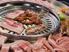 -哈哈碳都·牛肋条无限自助烤肉(宝龙店)
