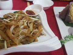 干炒牛河-鼎珑点心仔(燕塘店)