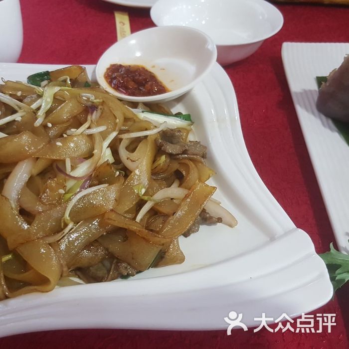 鼎珑点心仔鲍汁蒸牛肉丸图片-北京粤菜馆-大众点评网