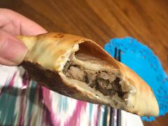 新疆烤包子-天山醉美·新疆餐厅(富华里店)