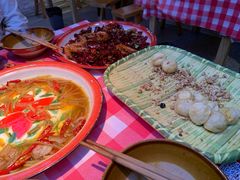 -思博半步颠小酒馆(梦时代店)