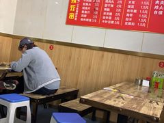 大堂-张正麻辣烫(龙城路店)