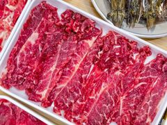 -杨老板·海鲜集市火锅·鲜切牛肉(中防万宝店)
