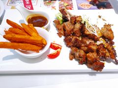 山贼酱烧焗带骨小牛肉-杯子红牛排(创意产业园店)