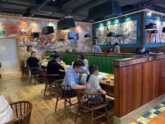 大堂-亚马逊环球美食百汇(新城吾悦广场店)