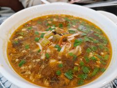小锅饵丝-蝴蝶泉宾馆-中餐厅