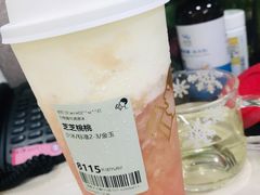 桃桃家族-喜茶(上海泰禾大厦店)