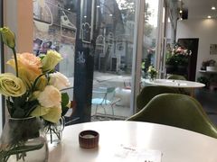 靠窗位-威克特披萨汉堡