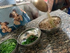 -正宗杨记普洱酸醋米线(总店)