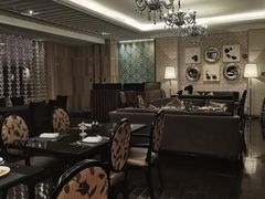 -圣丰索菲特·2 On 988 Café 自助餐厅