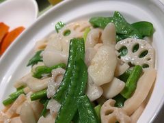 -梁家大院•农家菜(昆山会展中心店)