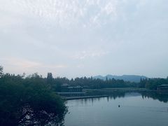 -苏堤停车场
