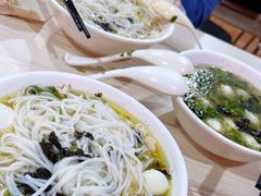 -老滕家过桥米线(金鱼胡同店)